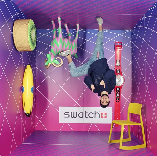 Gravity Box - Swatch